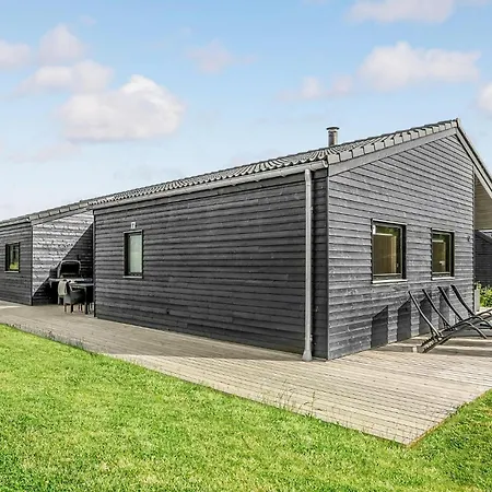 4 Bedroom Cozy In Casa vacanze *