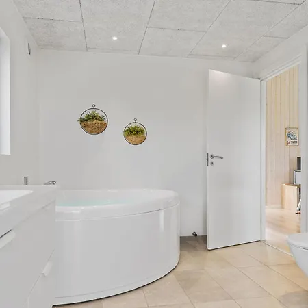 Casa vacanze 4 Bedroom Cozy In